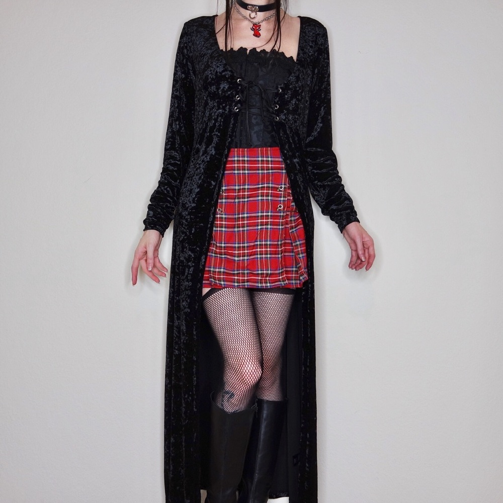 Lip service velvet duster